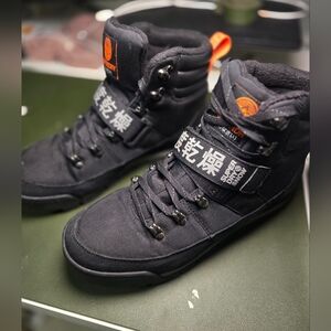 Superdry Outlander Boots. Sz 9